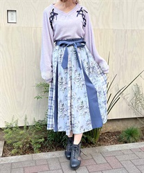 Floral pattern x check pattern switching Skirt(Saxe blue-F)