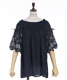 Sleeve embroidery shirring Blouse(Navy-F)