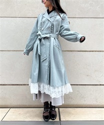 Trench coat with lace collar