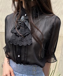 Blouse with cameo x javo brooch(Black-F)
