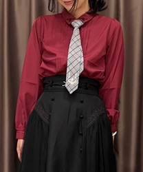 Blouse with check pattern tie