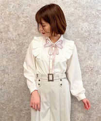 Butterfly embroidery collar Blouse