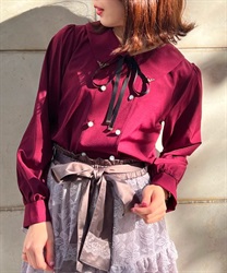 Double button with ribbon Blouse