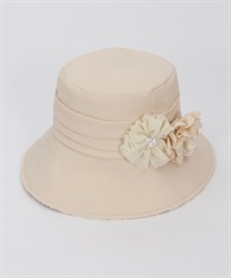 W with corsage UVHAT(Beige-F)