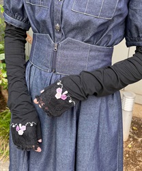 UV long gloves with rolled roses
