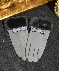 Color scheme ribbon x fur gloves(Grey-F)