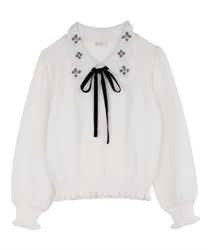 Flower embroidery knit pullover(Ecru-Free)