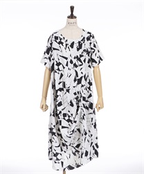 Total pattern deformation tuck Dress(White-F)