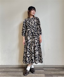 Total pattern tuck sleeve front open Dress(Black-F)
