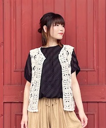 Lace embroidery vest