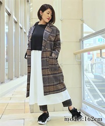 Check pattern double buttons coat