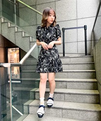 Line flower mini Dress(Black-F)