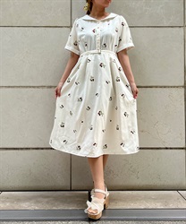 Cherry embroidery Dress(Ecru-F)
