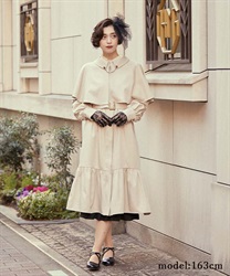 Invanes -style coat with cape(Beige-F)